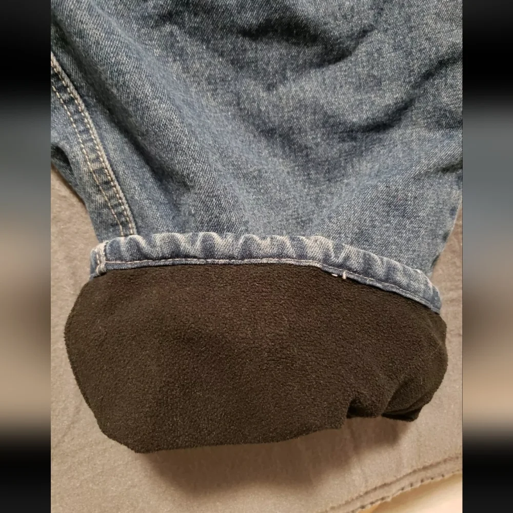 Canyon Creek Size 42x32 Blue Jeans